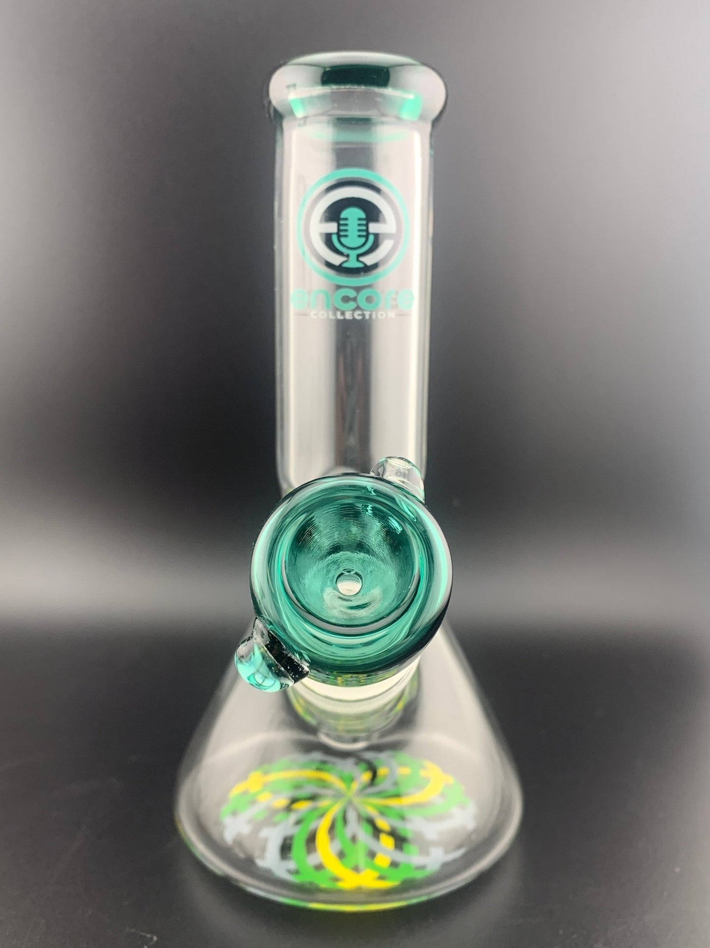 8" 38mm Color Beaker W/ Wig Wag Bottom - Glassets