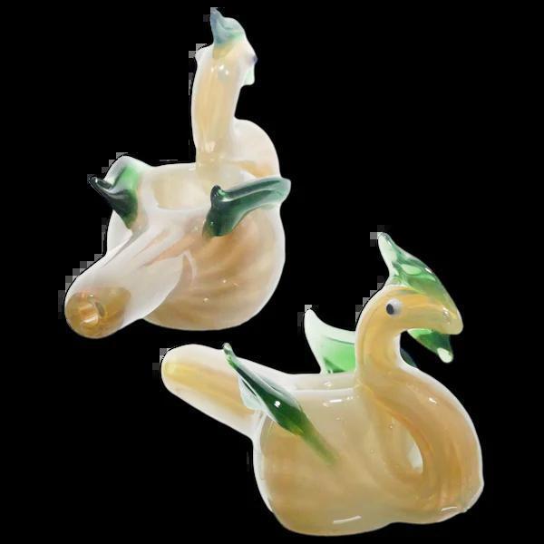 Encore Glass Swan Pipe - Glassets