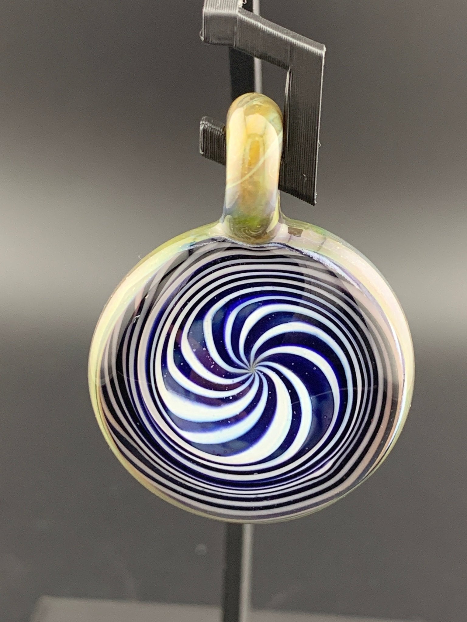 Glass Sector Linework Pendants - Glassets