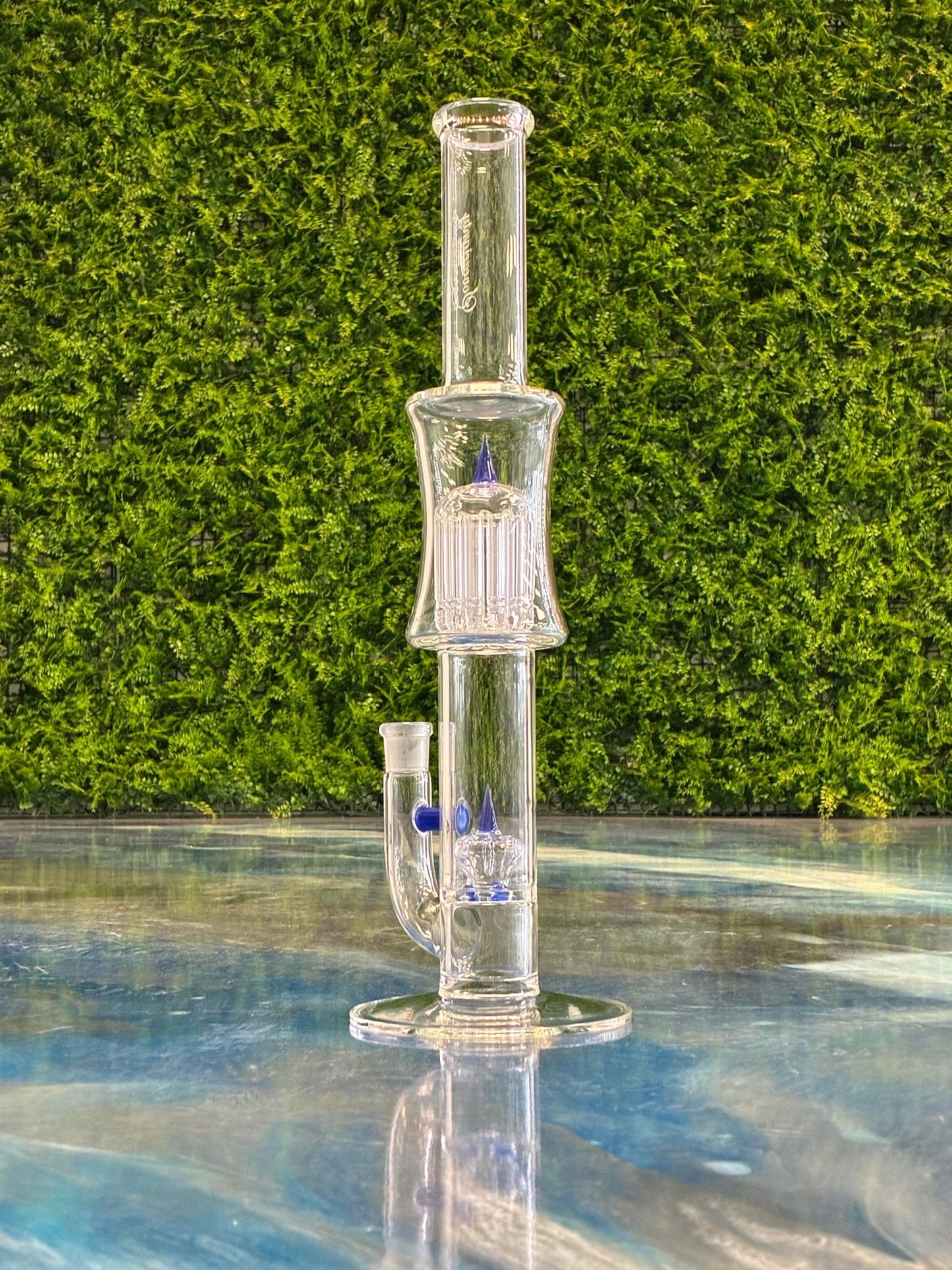 Sovereignty Glass Imperial to 12 - arm Partial Accented Double Bore Pipe - Glassets